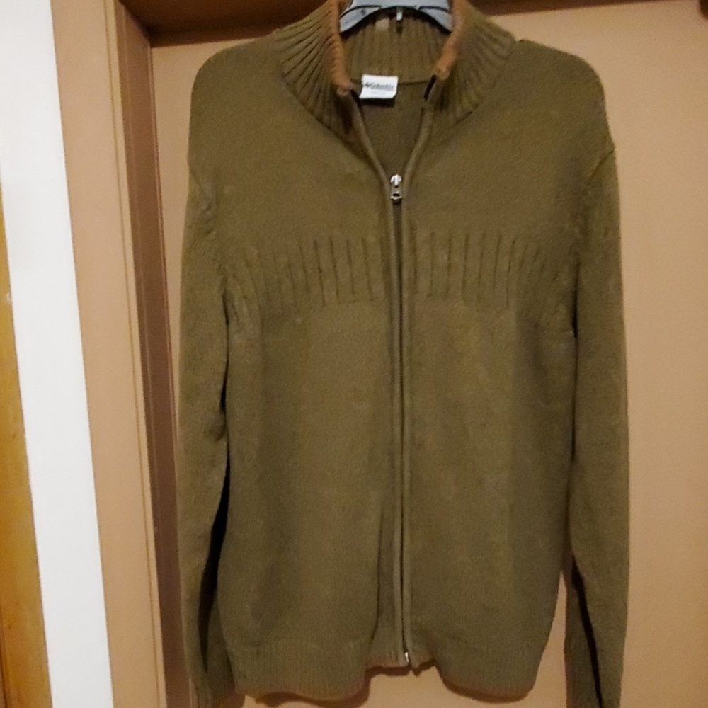 COLUMBIA SWEATER